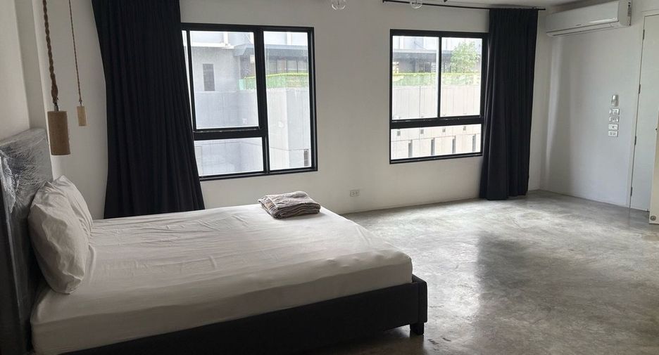 For rent 1 bed condo in Khlong Toei, Bangkok