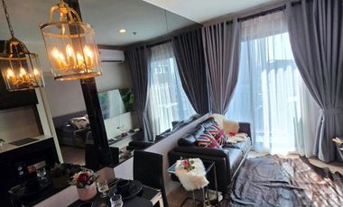 Wohnung zur Miete mit 1 Zimmer in Huai Khwang, Bangkok