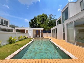Casa en venta de 5 habitaciones en Bang Lamung, Chonburi