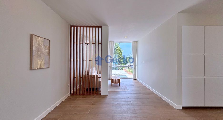 For sale 5 bedrooms house in Bang Lamung, Chonburi