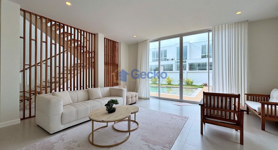 For sale 5 bedrooms house in Bang Lamung, Chonburi