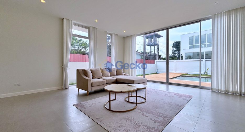 For sale 5 bedrooms house in Bang Lamung, Chonburi
