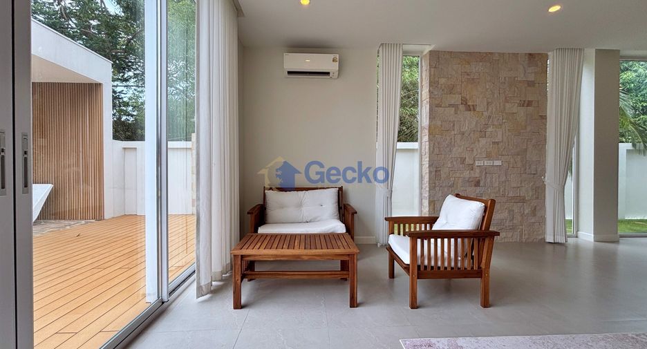 For sale 5 bedrooms house in Bang Lamung, Chonburi