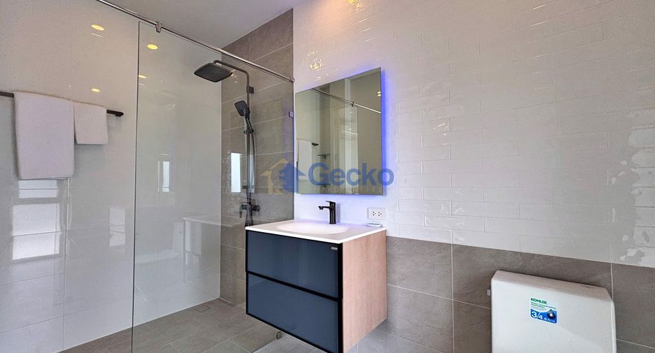 For sale 5 bedrooms house in Bang Lamung, Chonburi
