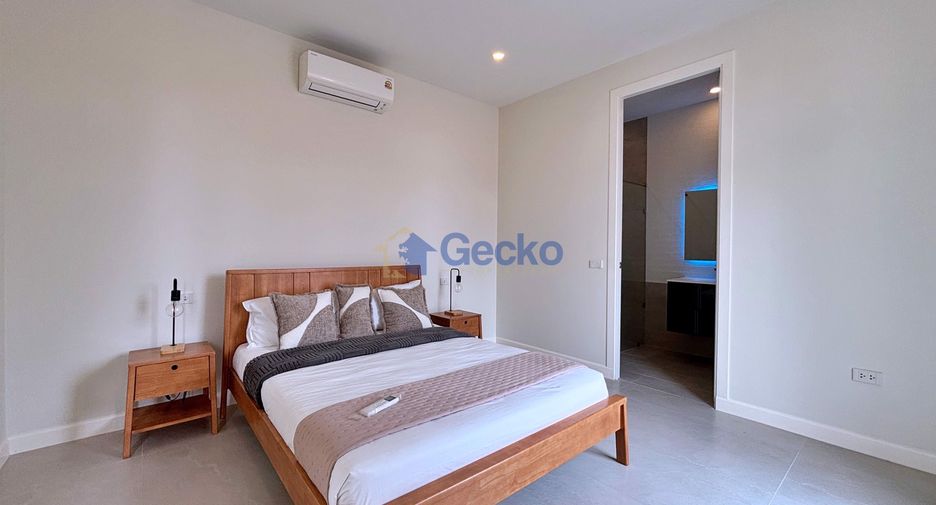For sale 5 bedrooms house in Bang Lamung, Chonburi