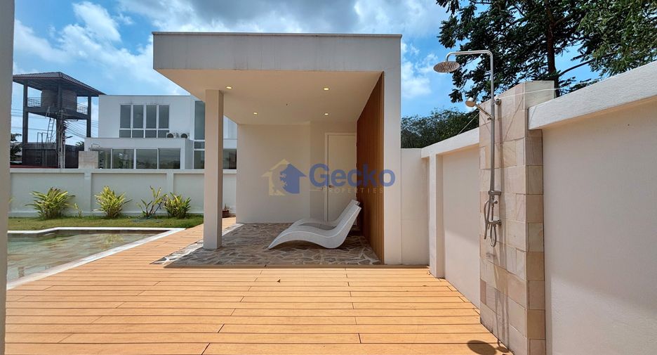 For sale 5 bedrooms house in Bang Lamung, Chonburi