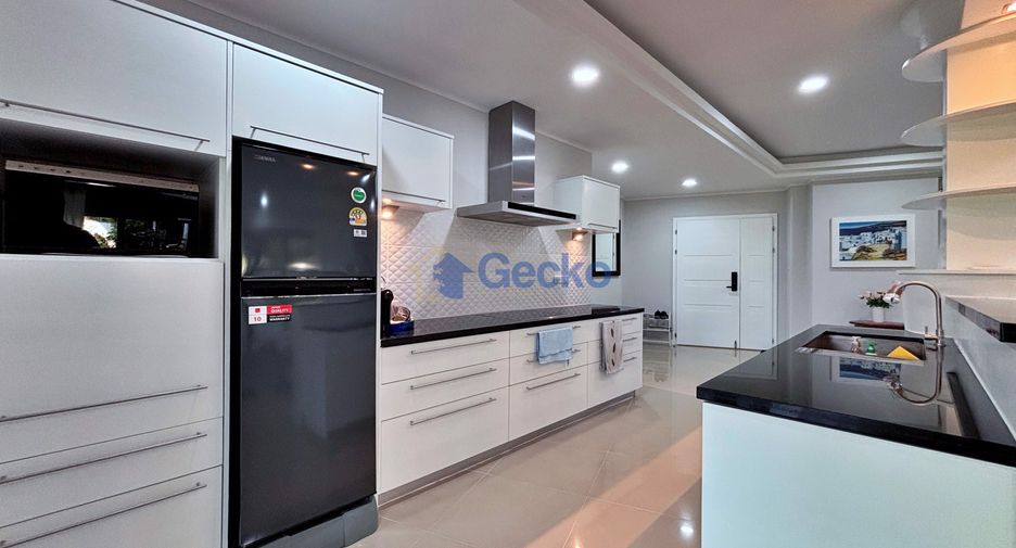 For rent 3 ベッドルーム condo in Sattahip, Chonburi
