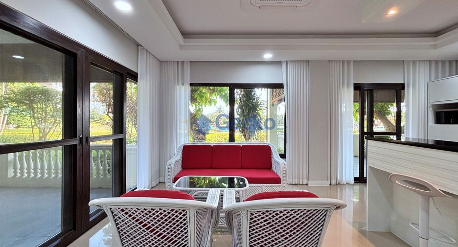 For rent 3 ベッドルーム condo in Sattahip, Chonburi