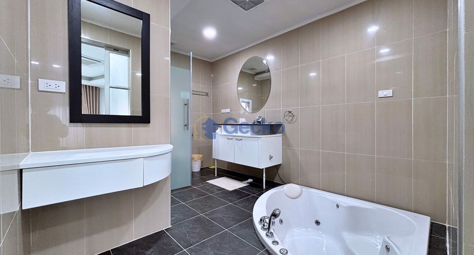 For rent 3 ベッドルーム condo in Sattahip, Chonburi