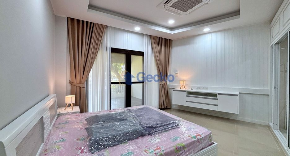 For rent 3 ベッドルーム condo in Sattahip, Chonburi