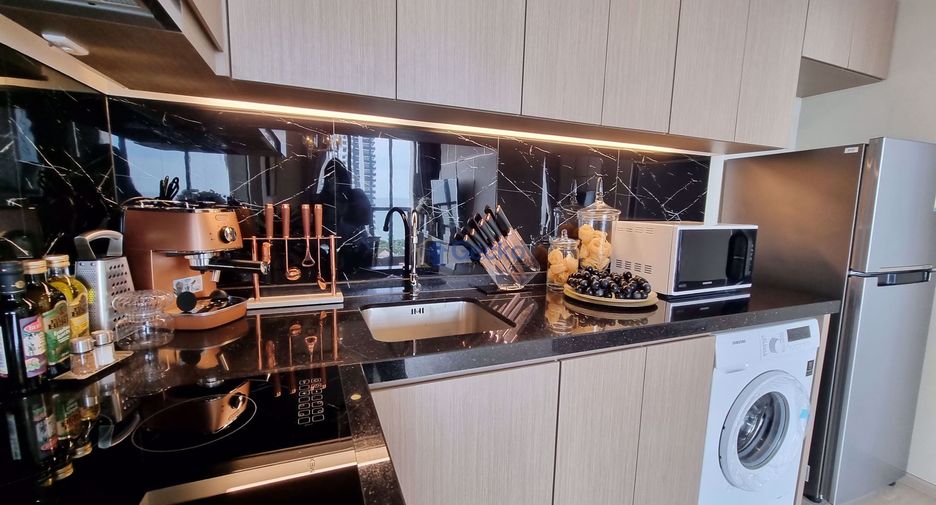 For sale 2 ベッドルーム condo in Bang Lamung, Chonburi