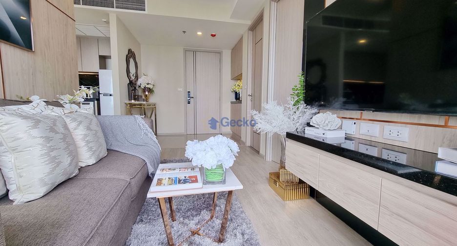 For sale 2 ベッドルーム condo in Bang Lamung, Chonburi