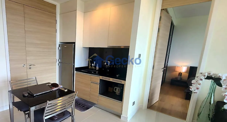 For rent and for sale 1 bed condo in Bang Lamung, Chonburi