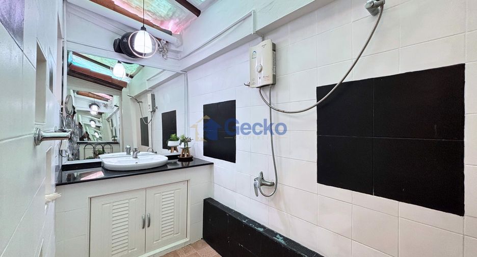 Casa en venta de 3 habitaciones en Bang Lamung, Chonburi