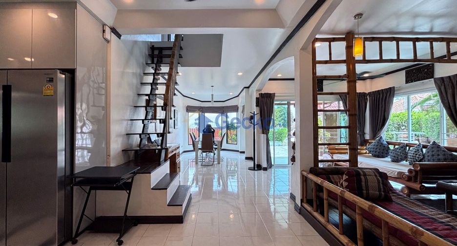 Casa en venta de 3 habitaciones en Bang Lamung, Chonburi