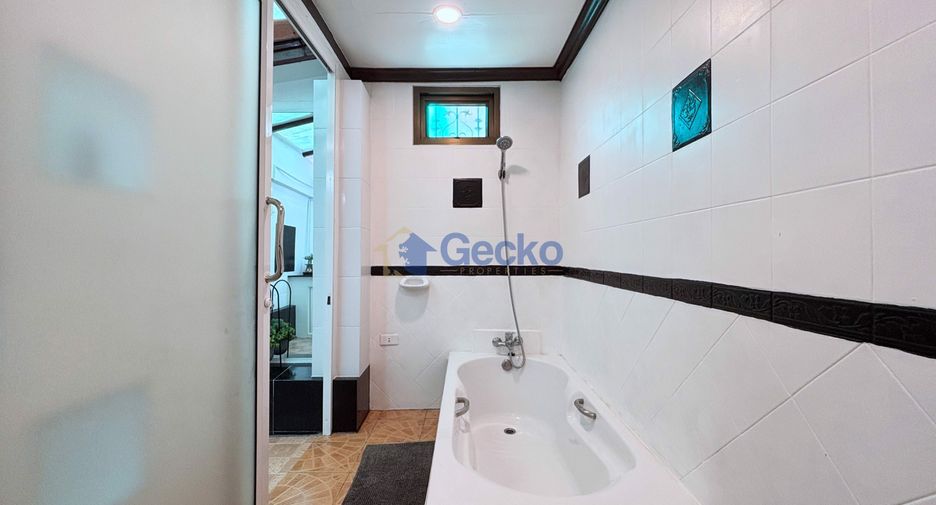 Casa en venta de 3 habitaciones en Bang Lamung, Chonburi