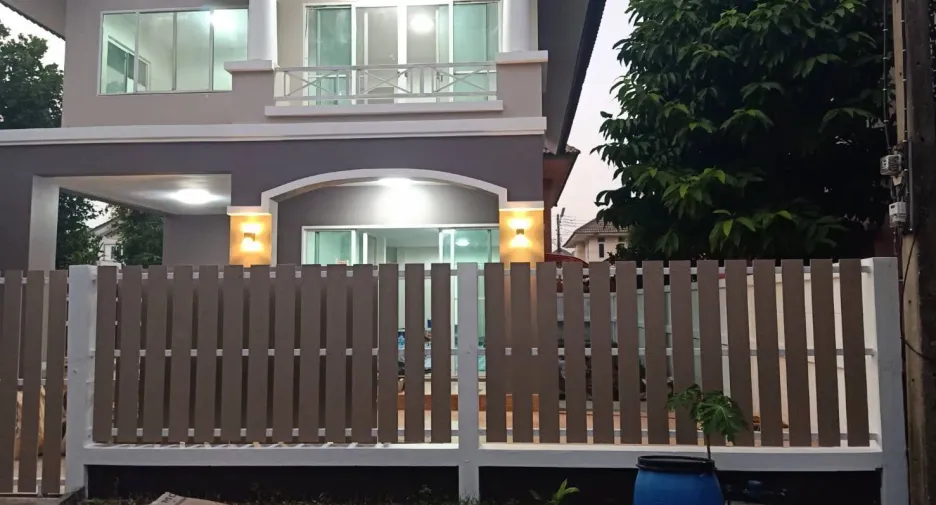 For sale 3 bedrooms house in Mueang Samut Sakhon, Samut Sakhon