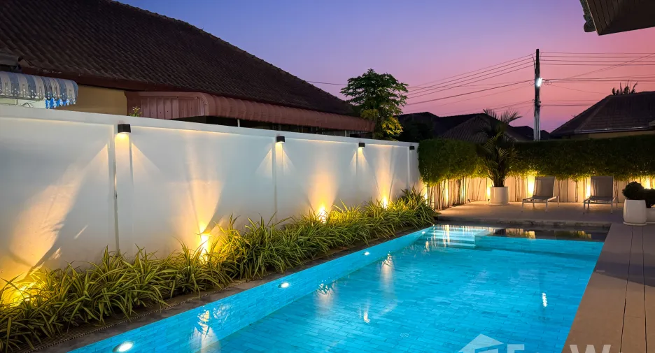For sale 4 bedrooms house in Bang Lamung, Chonburi