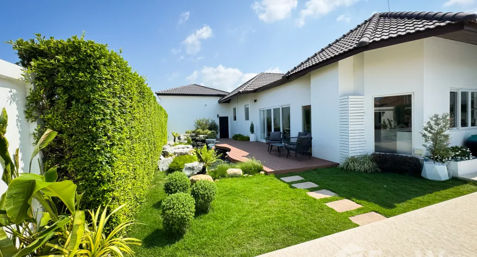 For sale 4 bedrooms house in Bang Lamung, Chonburi