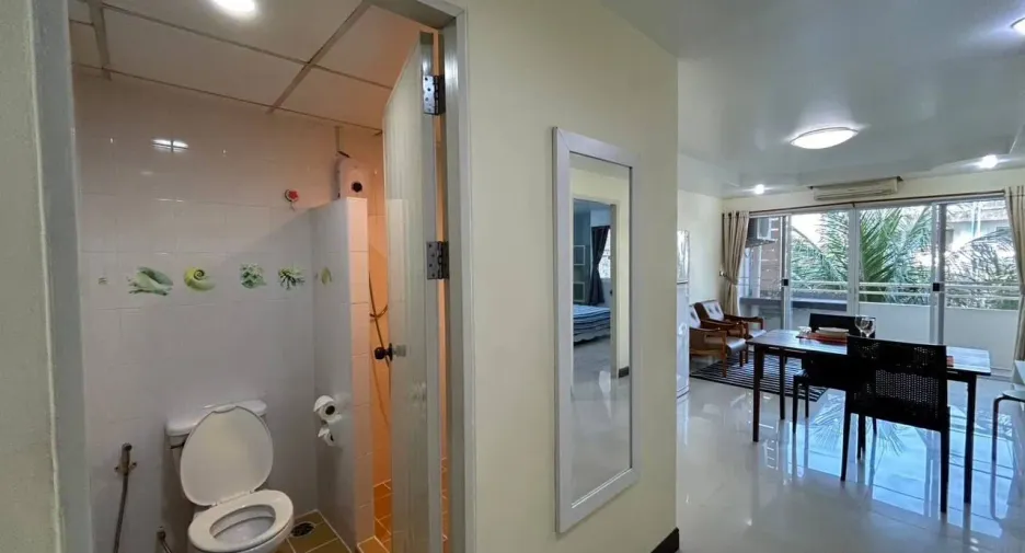 For rent 2 bedrooms condo in Mueang Phuket, Phuket