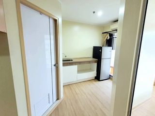 For sale 1 bed condo in Khan Na Yao, Bangkok