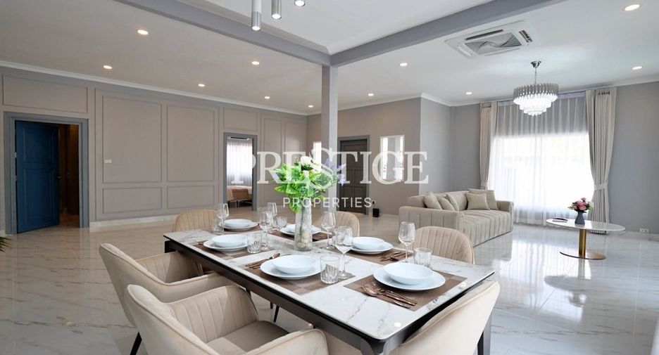 For sale 4 bedrooms house in Bang Lamung, Chonburi