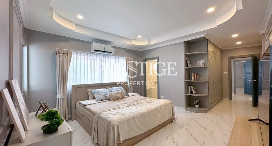 For sale 4 bedrooms house in Bang Lamung, Chonburi