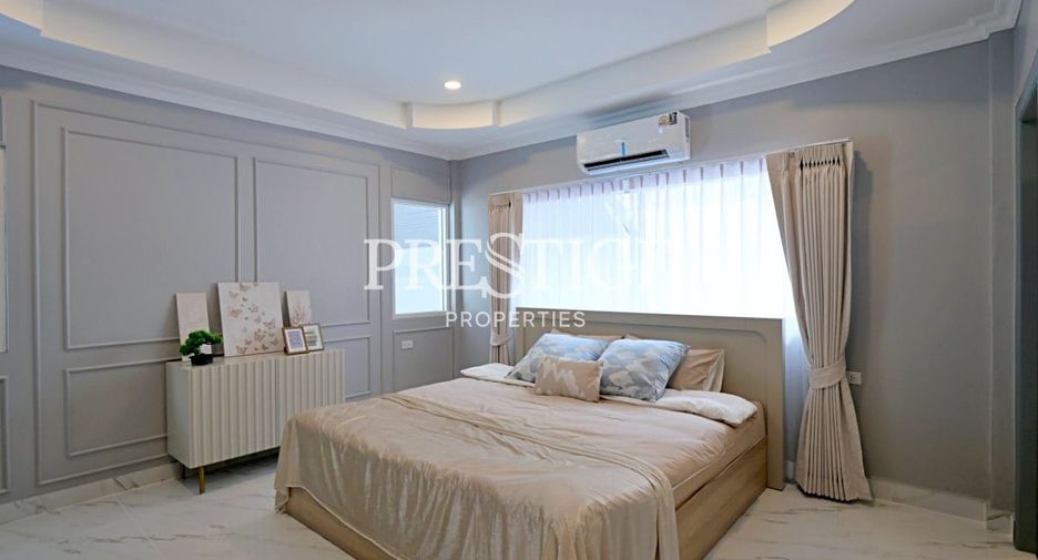 For sale 4 bedrooms house in Bang Lamung, Chonburi