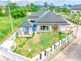 For sale 4 bedrooms house in Bang Lamung, Chonburi