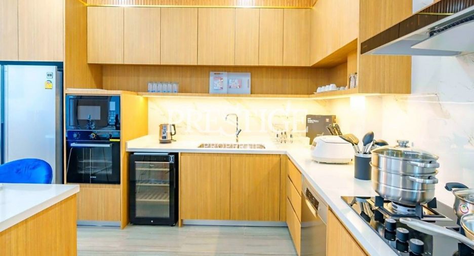 For sale 4 bedrooms house in Bang Lamung, Chonburi