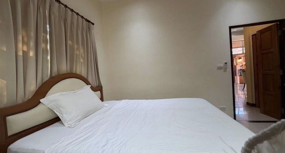 À louer 2 chambres villa à Sattahip, Chonburi