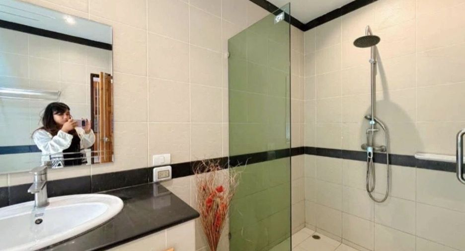 À louer 2 chambres villa à Sattahip, Chonburi