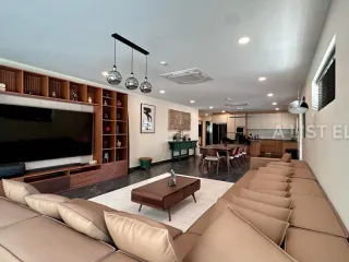 For Rent 5 Bedroom House In Bang Lamung, Chonburi