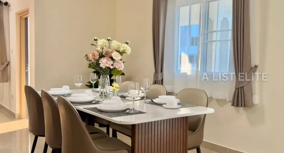 Haus zur Miete mit 5 Zimmer in Bang Lamung, Chonburi