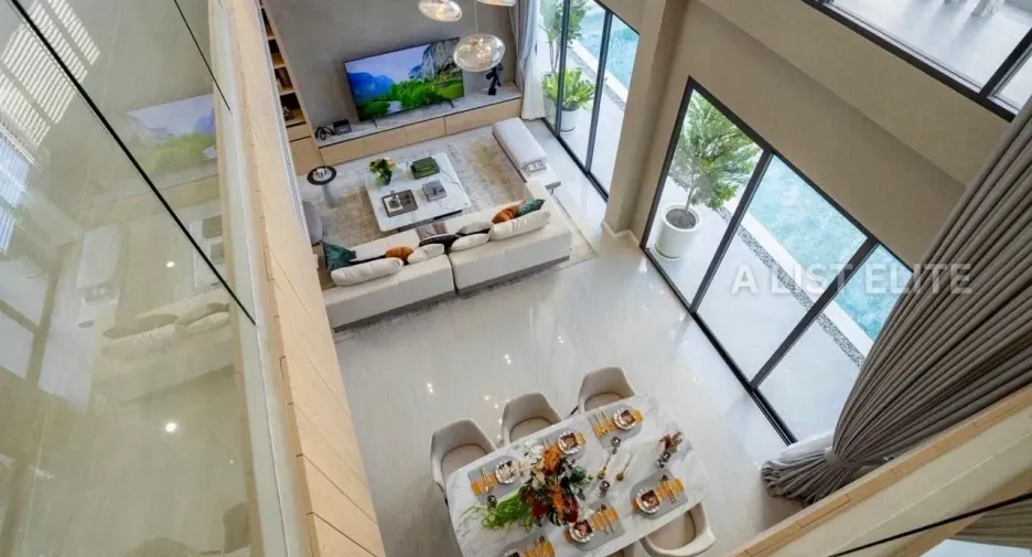 Haus zur Miete mit 5 Zimmer in Bang Lamung, Chonburi