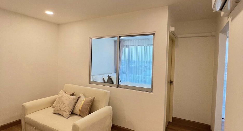 À vendre 1 chambre condo à Lat Phrao, Bangkok
