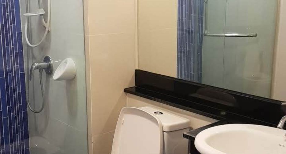 For sale and for rent 1 bed condo in Phra Khanong, Bangkok