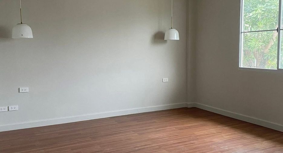 Villa en venta y en alquiler de 3 habitaciones en San Sai, Chiang Mai