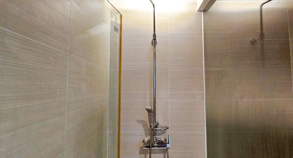 For rent and for sale 1 bed condo in Khlong Toei, Bangkok