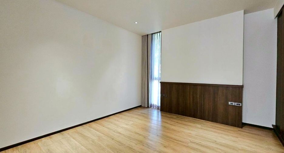 Wohnung zur Miete mit 3 Zimmer in Watthana, Bangkok