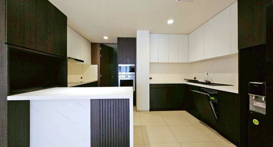 Wohnung zur Miete mit 3 Zimmer in Watthana, Bangkok