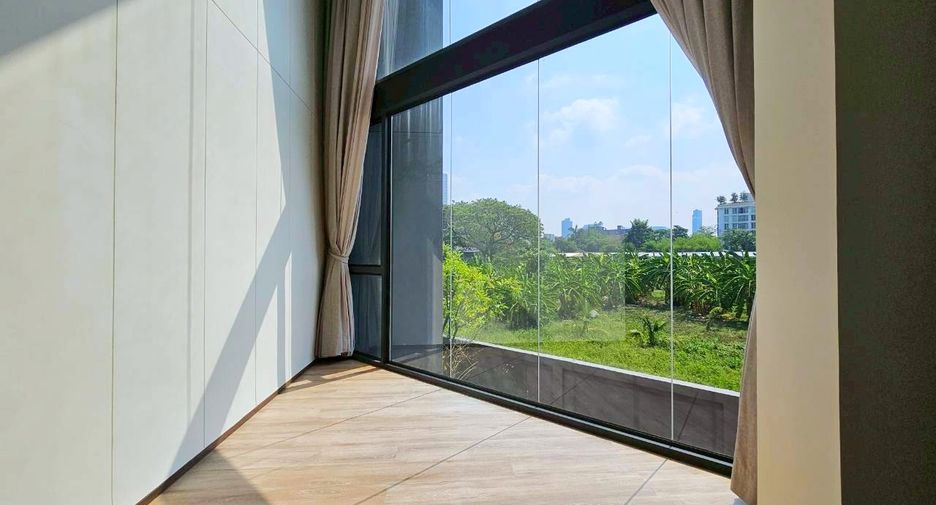 Wohnung zur Miete mit 3 Zimmer in Watthana, Bangkok