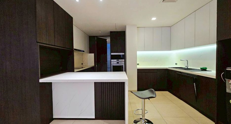 For rent 3 ベッドルーム condo in Watthana, Bangkok