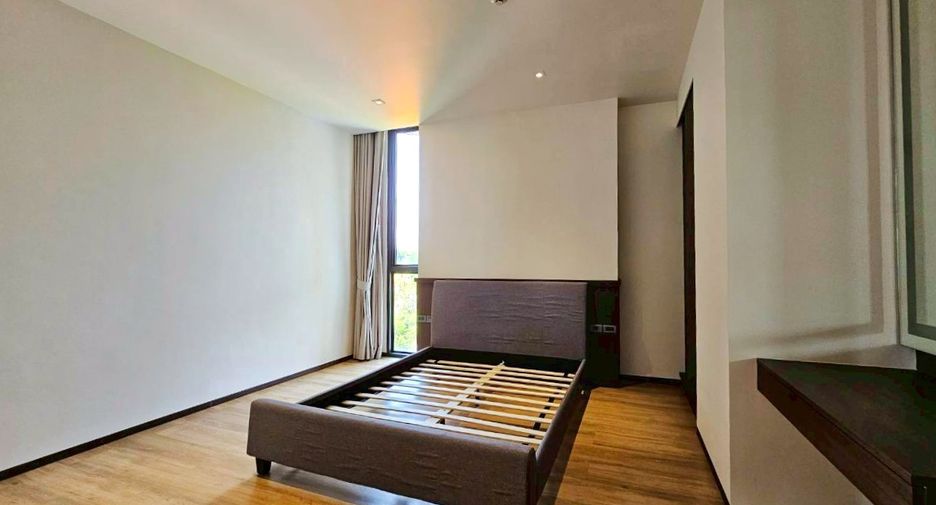 For rent 3 ベッドルーム condo in Watthana, Bangkok