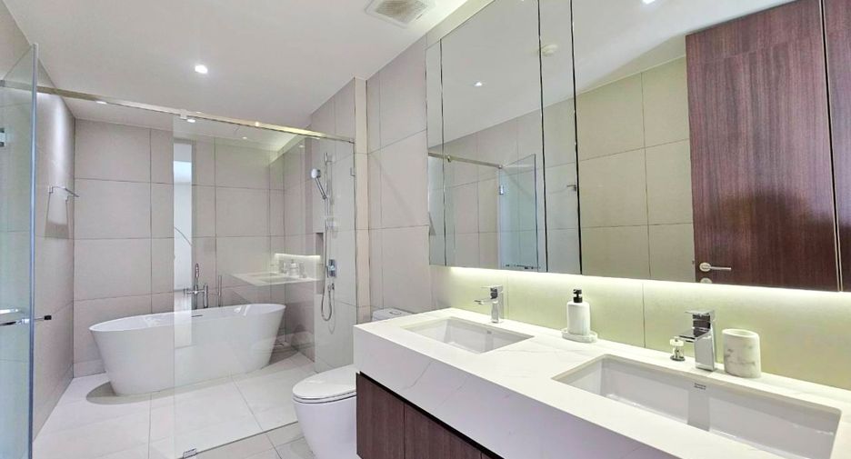 For rent 3 ベッドルーム condo in Watthana, Bangkok