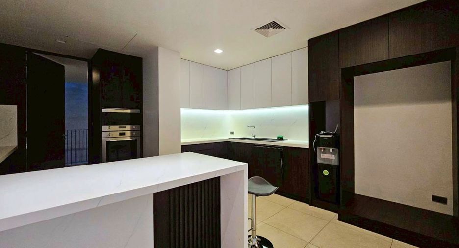 For rent 3 ベッドルーム condo in Watthana, Bangkok