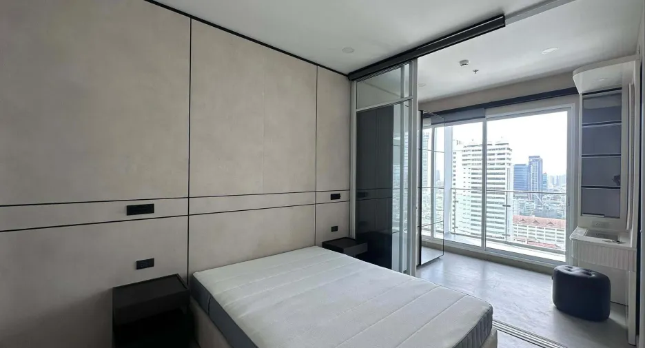 For rent 1 bed condo in Bang Rak, Bangkok
