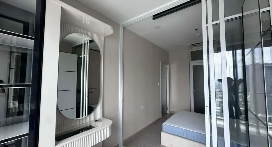 For rent 1 bed condo in Bang Rak, Bangkok
