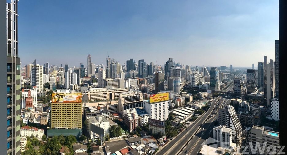Wohnung zum Kauf mit 1 Zimmer in Pathum Wan, Bangkok