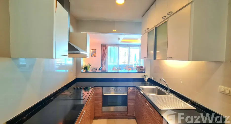 Condo en alquiler de 2 habitaciones en Watthana, Bangkok